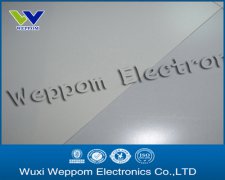 手机皮套支撑板的加工材料是什么？